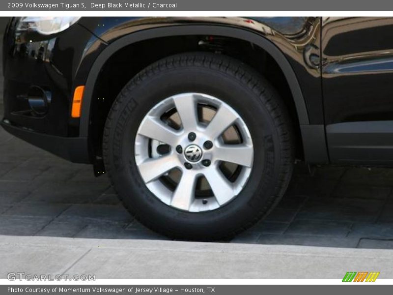 Deep Black Metallic / Charcoal 2009 Volkswagen Tiguan S