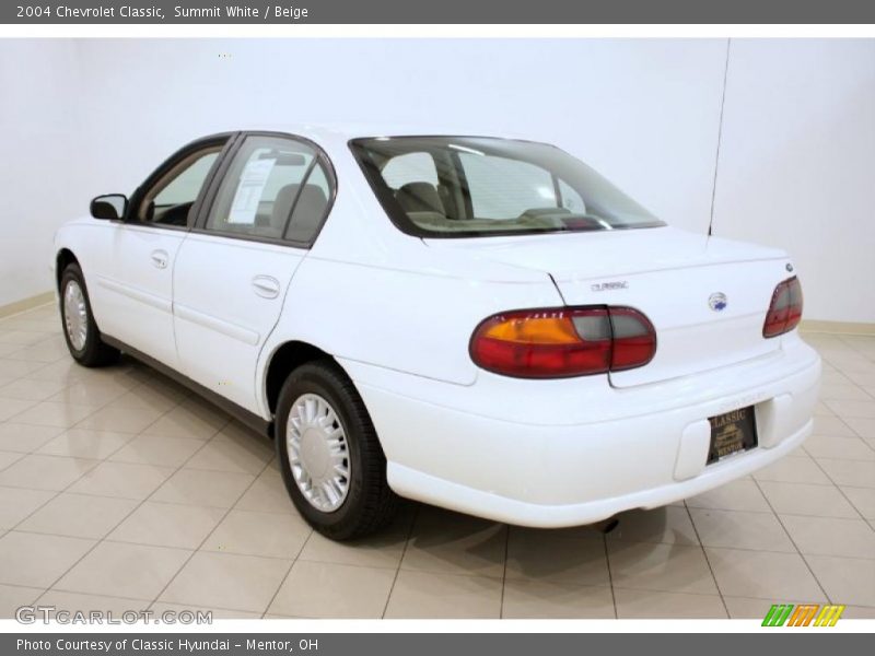 Summit White / Beige 2004 Chevrolet Classic