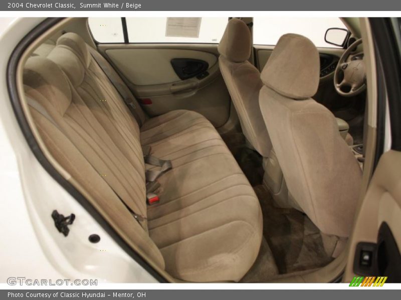 Summit White / Beige 2004 Chevrolet Classic