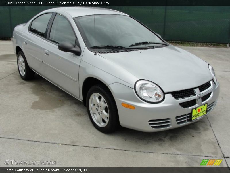 Bright Silver Metallic / Dark Slate Gray 2005 Dodge Neon SXT
