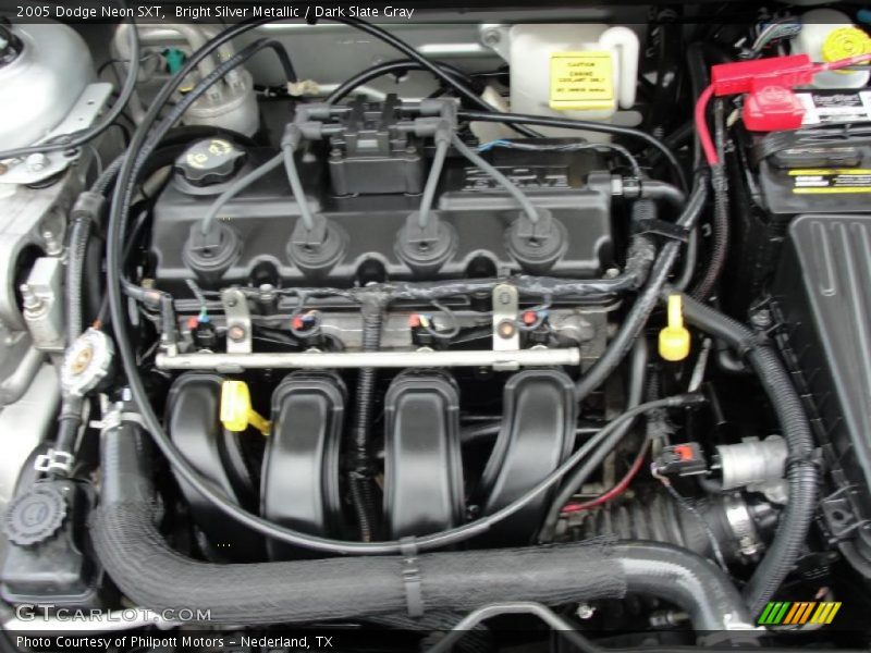 Bright Silver Metallic / Dark Slate Gray 2005 Dodge Neon SXT
