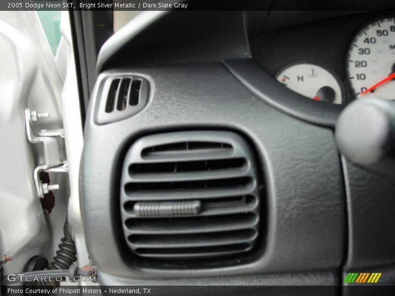 Bright Silver Metallic / Dark Slate Gray 2005 Dodge Neon SXT