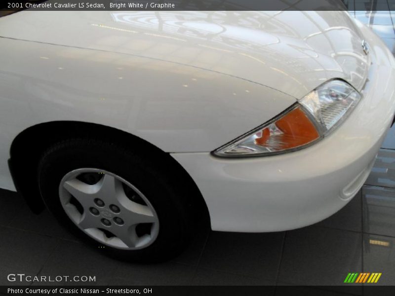 Bright White / Graphite 2001 Chevrolet Cavalier LS Sedan