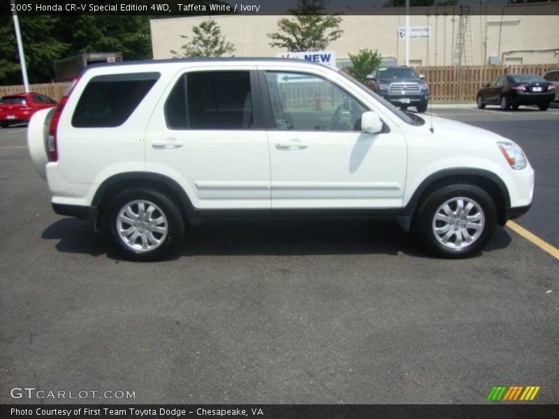 Taffeta White / Ivory 2005 Honda CR-V Special Edition 4WD
