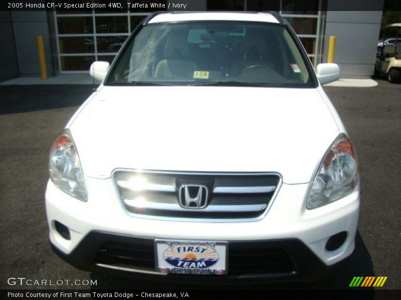 Taffeta White / Ivory 2005 Honda CR-V Special Edition 4WD