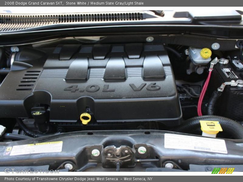 Stone White / Medium Slate Gray/Light Shale 2008 Dodge Grand Caravan SXT