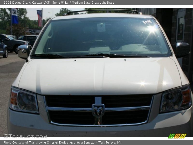 Stone White / Medium Slate Gray/Light Shale 2008 Dodge Grand Caravan SXT