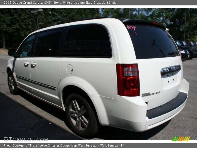 Stone White / Medium Slate Gray/Light Shale 2008 Dodge Grand Caravan SXT