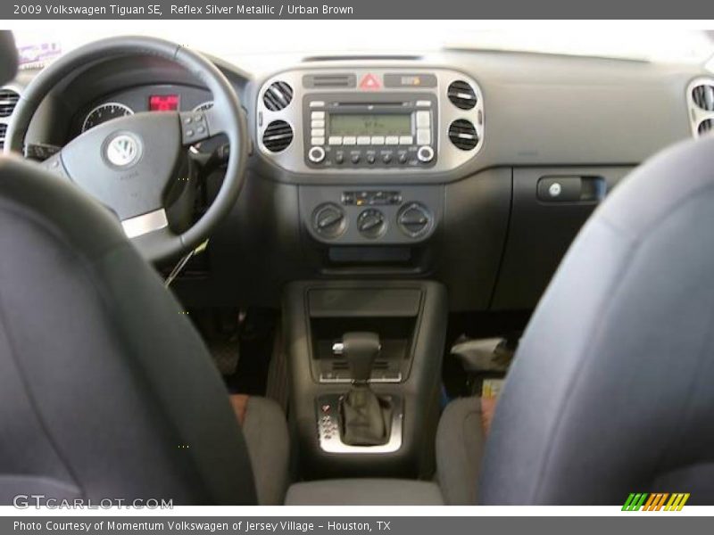 Reflex Silver Metallic / Urban Brown 2009 Volkswagen Tiguan SE