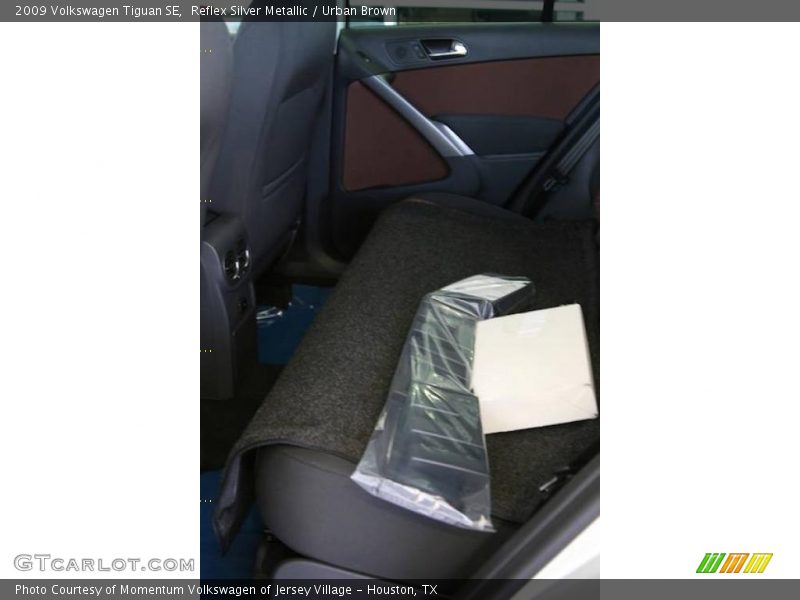 Reflex Silver Metallic / Urban Brown 2009 Volkswagen Tiguan SE