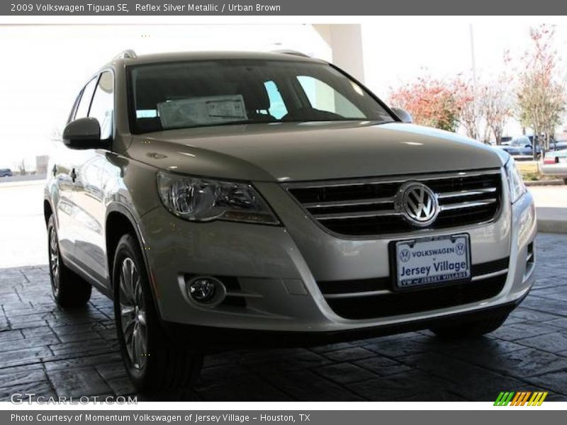 Reflex Silver Metallic / Urban Brown 2009 Volkswagen Tiguan SE