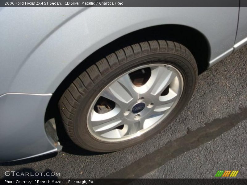 CD Silver Metallic / Charcoal/Red 2006 Ford Focus ZX4 ST Sedan