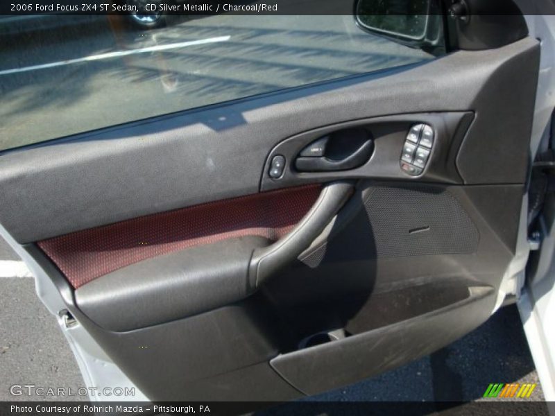 CD Silver Metallic / Charcoal/Red 2006 Ford Focus ZX4 ST Sedan