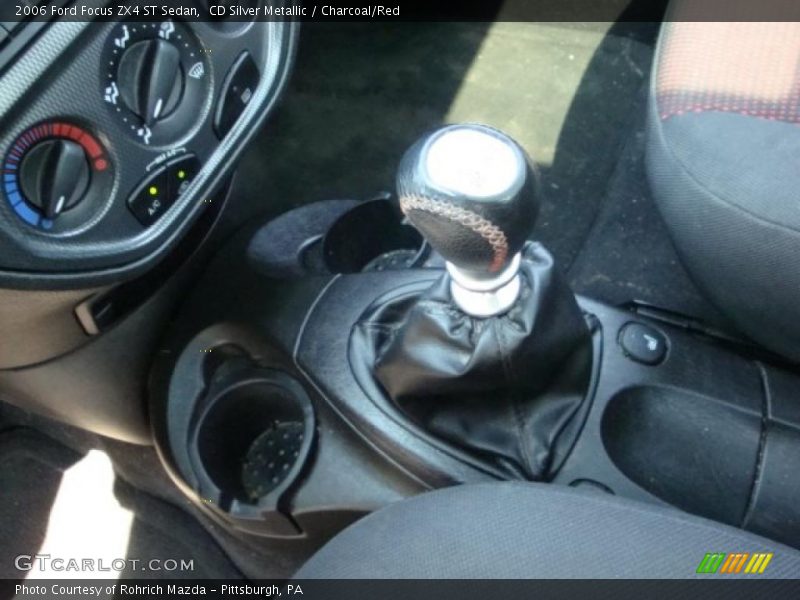 CD Silver Metallic / Charcoal/Red 2006 Ford Focus ZX4 ST Sedan