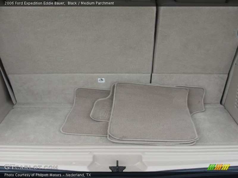 Black / Medium Parchment 2006 Ford Expedition Eddie Bauer
