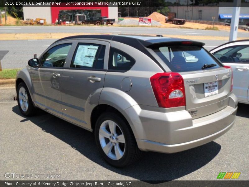 Light Sandstone Metallic / Dark Slate Gray 2010 Dodge Caliber Mainstreet