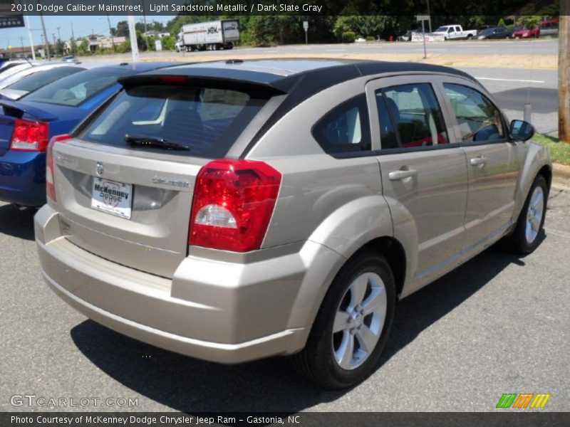 Light Sandstone Metallic / Dark Slate Gray 2010 Dodge Caliber Mainstreet