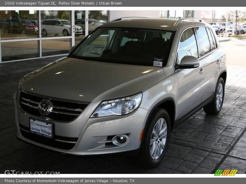 Reflex Silver Metallic / Urban Brown 2009 Volkswagen Tiguan SE