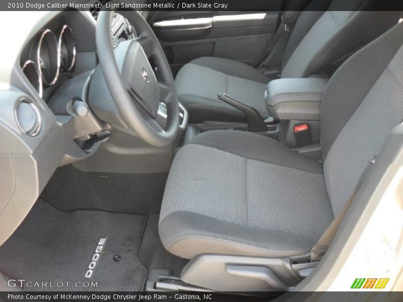 Light Sandstone Metallic / Dark Slate Gray 2010 Dodge Caliber Mainstreet