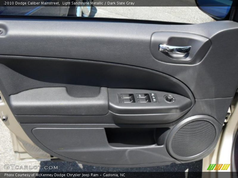 Light Sandstone Metallic / Dark Slate Gray 2010 Dodge Caliber Mainstreet