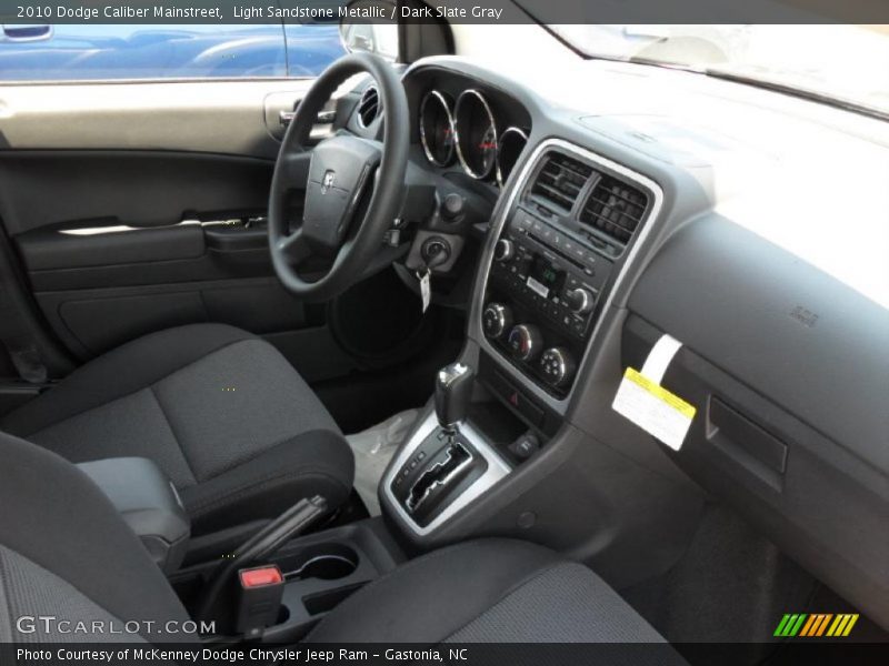 Light Sandstone Metallic / Dark Slate Gray 2010 Dodge Caliber Mainstreet