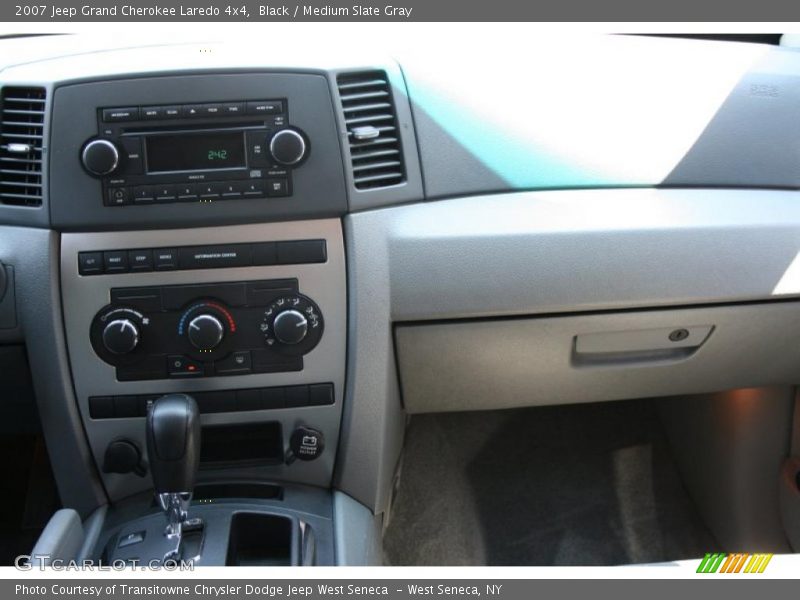 Black / Medium Slate Gray 2007 Jeep Grand Cherokee Laredo 4x4