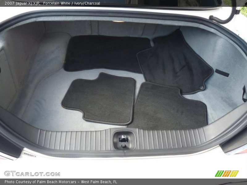 Porcelain White / Ivory/Charcoal 2007 Jaguar XJ XJR