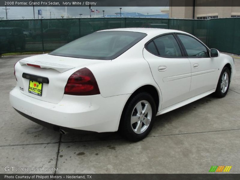 Ivory White / Ebony 2008 Pontiac Grand Prix Sedan