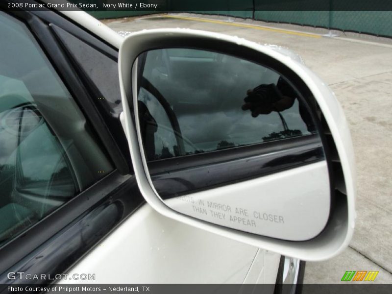 Ivory White / Ebony 2008 Pontiac Grand Prix Sedan