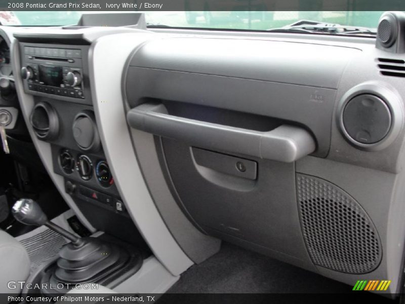 Ivory White / Ebony 2008 Pontiac Grand Prix Sedan