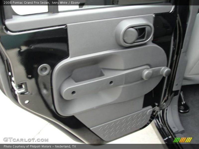 Ivory White / Ebony 2008 Pontiac Grand Prix Sedan