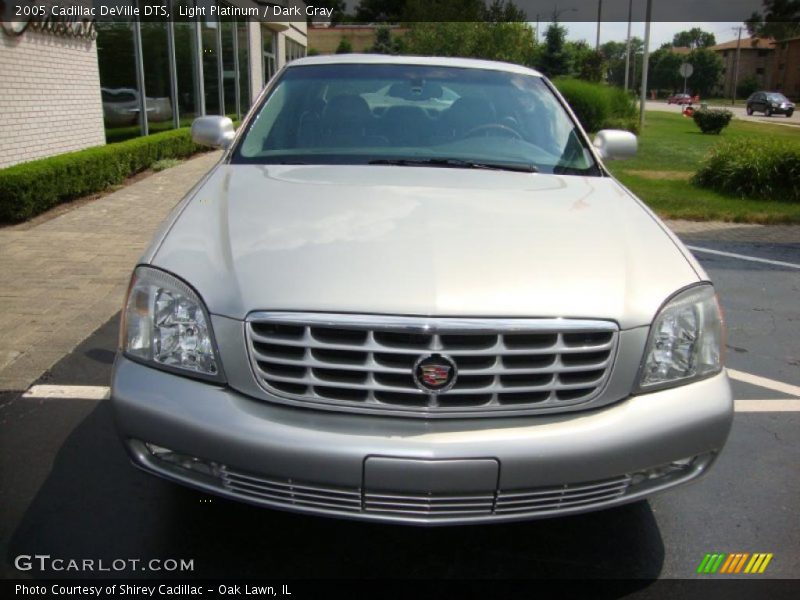 Light Platinum / Dark Gray 2005 Cadillac DeVille DTS