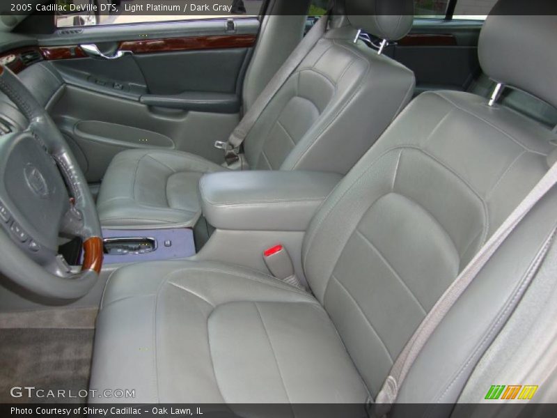 Light Platinum / Dark Gray 2005 Cadillac DeVille DTS