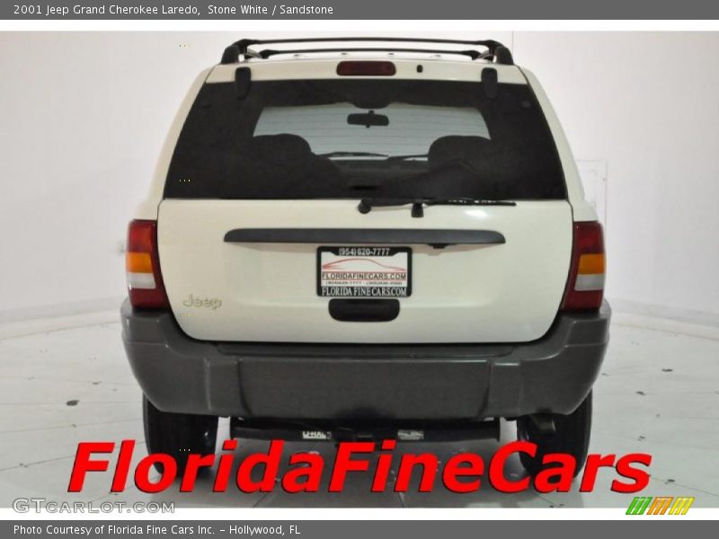 Stone White / Sandstone 2001 Jeep Grand Cherokee Laredo