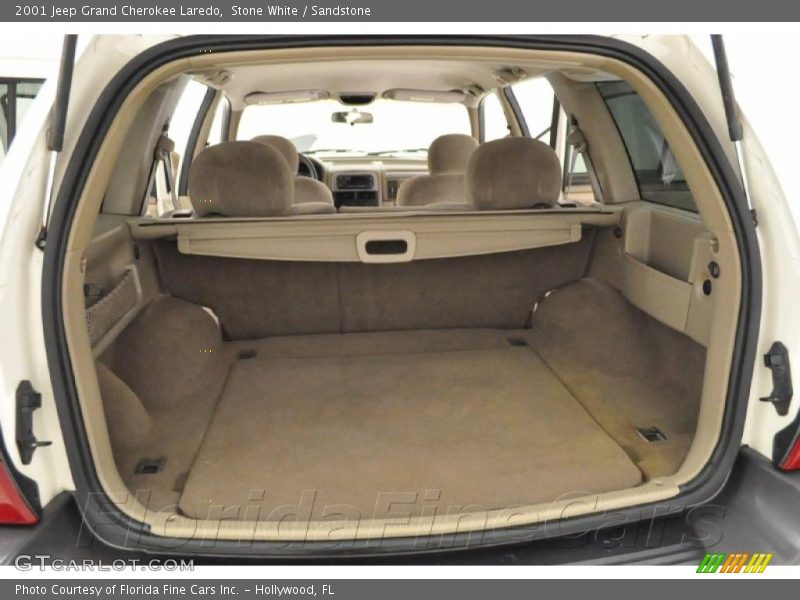 Stone White / Sandstone 2001 Jeep Grand Cherokee Laredo