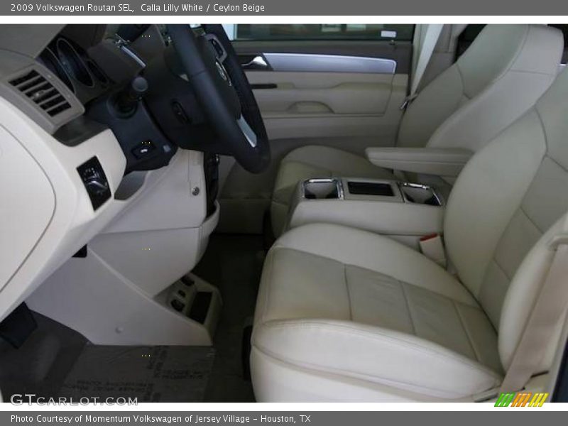 Calla Lilly White / Ceylon Beige 2009 Volkswagen Routan SEL