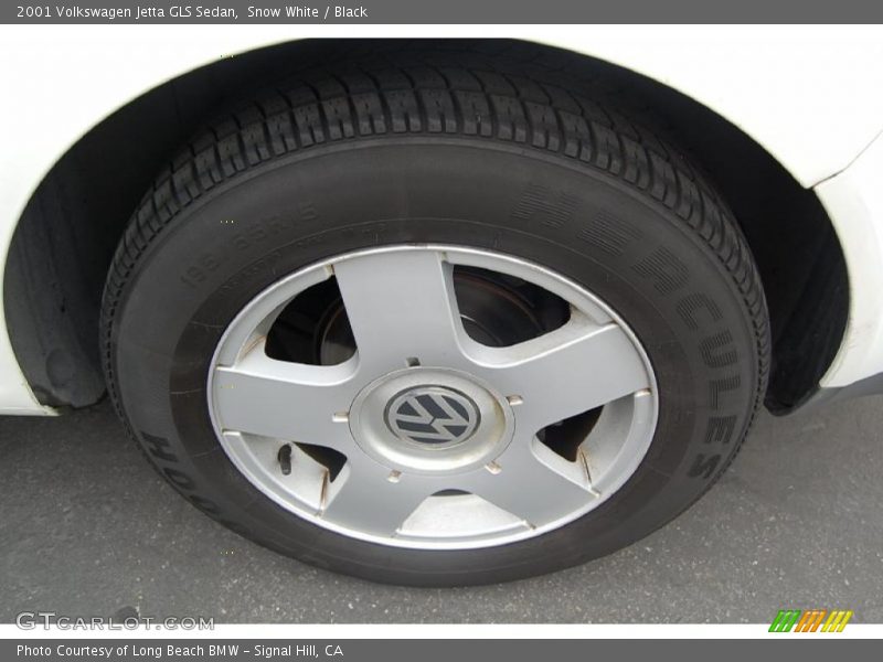 Snow White / Black 2001 Volkswagen Jetta GLS Sedan