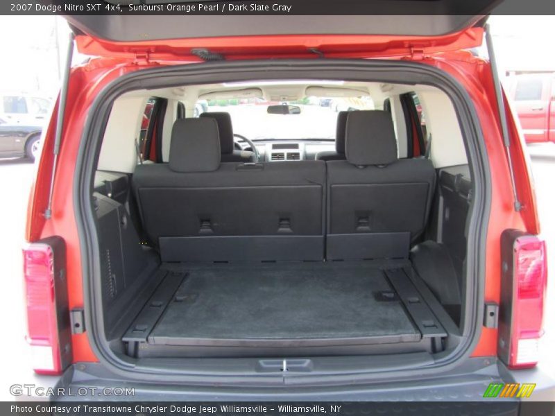 Sunburst Orange Pearl / Dark Slate Gray 2007 Dodge Nitro SXT 4x4