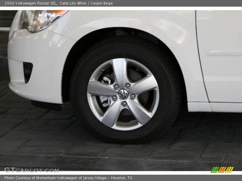 Calla Lilly White / Ceylon Beige 2009 Volkswagen Routan SEL