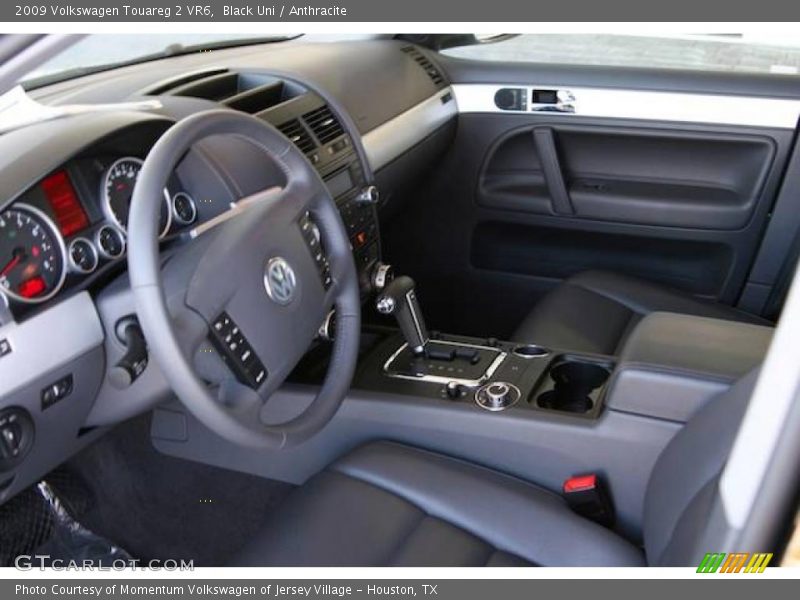 Black Uni / Anthracite 2009 Volkswagen Touareg 2 VR6