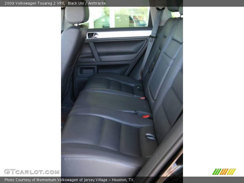Black Uni / Anthracite 2009 Volkswagen Touareg 2 VR6