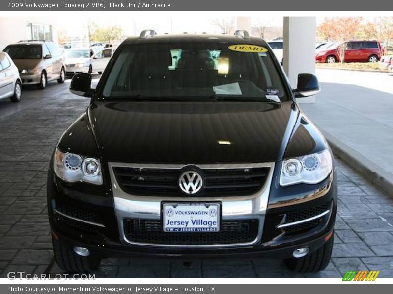 Black Uni / Anthracite 2009 Volkswagen Touareg 2 VR6