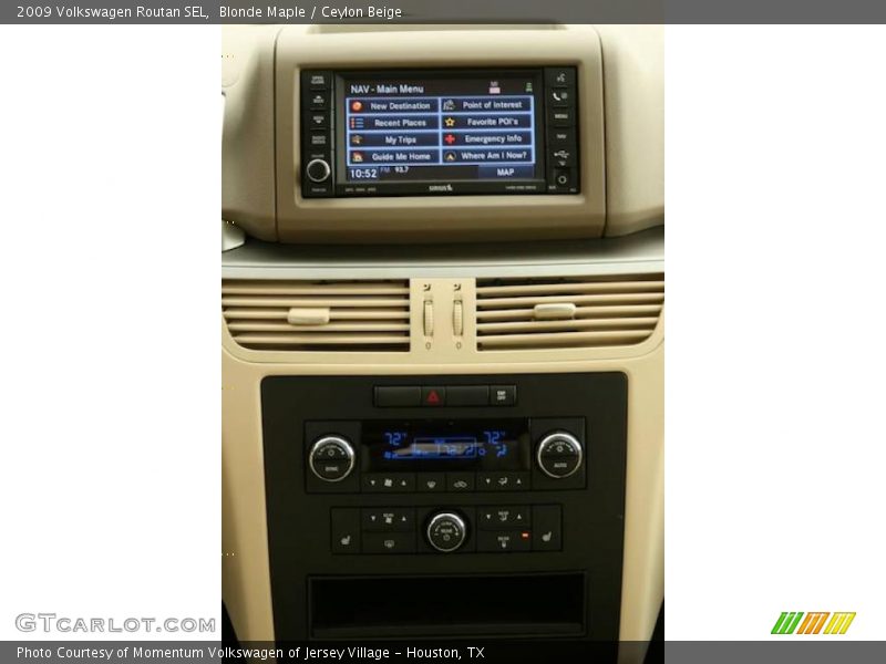 Blonde Maple / Ceylon Beige 2009 Volkswagen Routan SEL