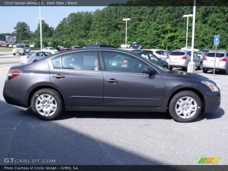 Dark Slate / Blond 2010 Nissan Altima 2.5