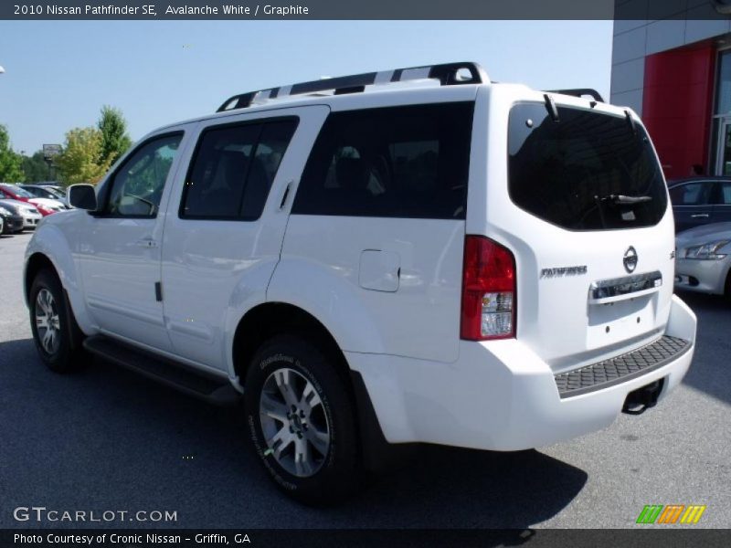 Avalanche White / Graphite 2010 Nissan Pathfinder SE