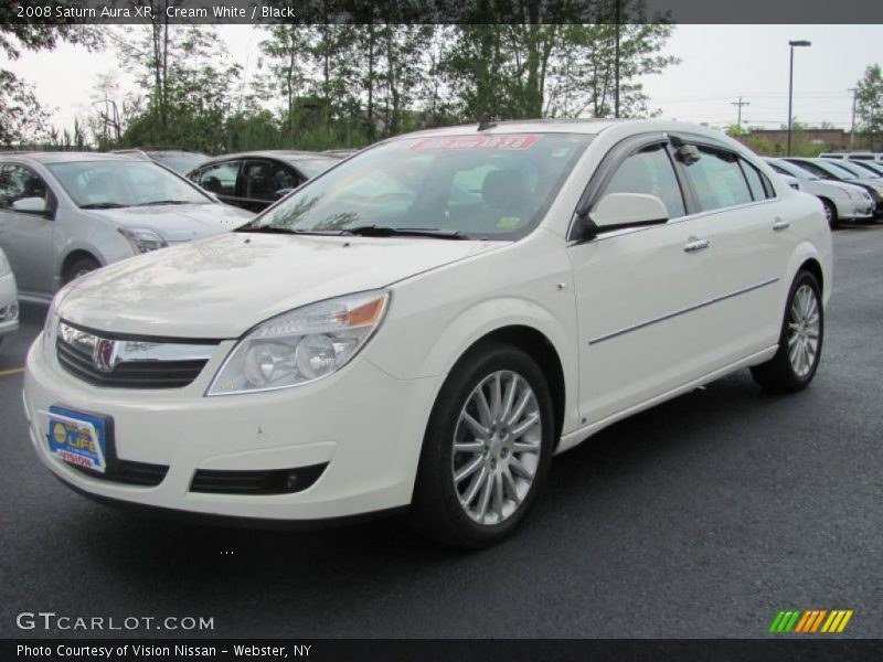 Cream White / Black 2008 Saturn Aura XR