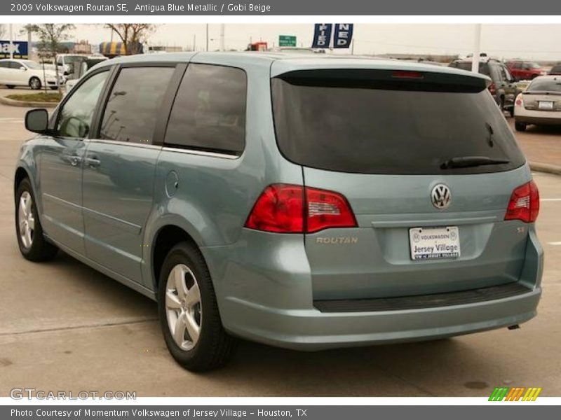 Antigua Blue Metallic / Gobi Beige 2009 Volkswagen Routan SE