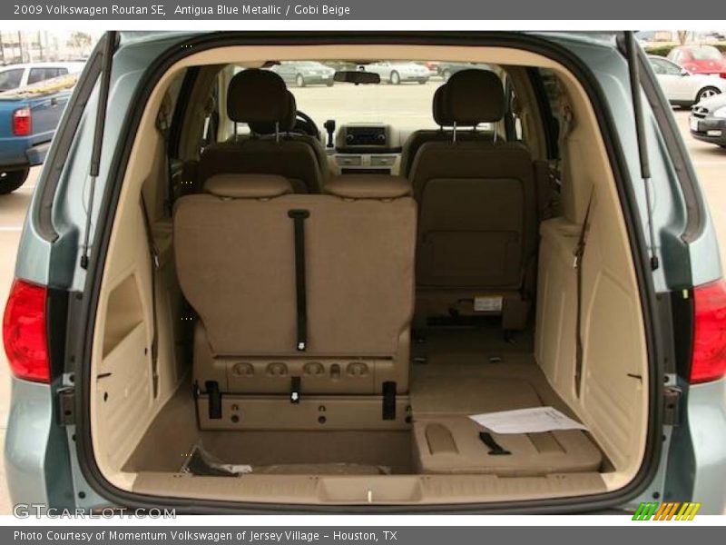 Antigua Blue Metallic / Gobi Beige 2009 Volkswagen Routan SE