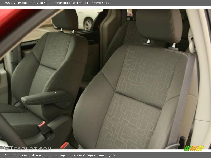Pomegranate Red Metallic / Aero Grey 2009 Volkswagen Routan SE