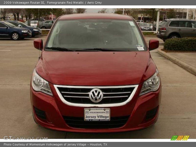 Pomegranate Red Metallic / Aero Grey 2009 Volkswagen Routan SE
